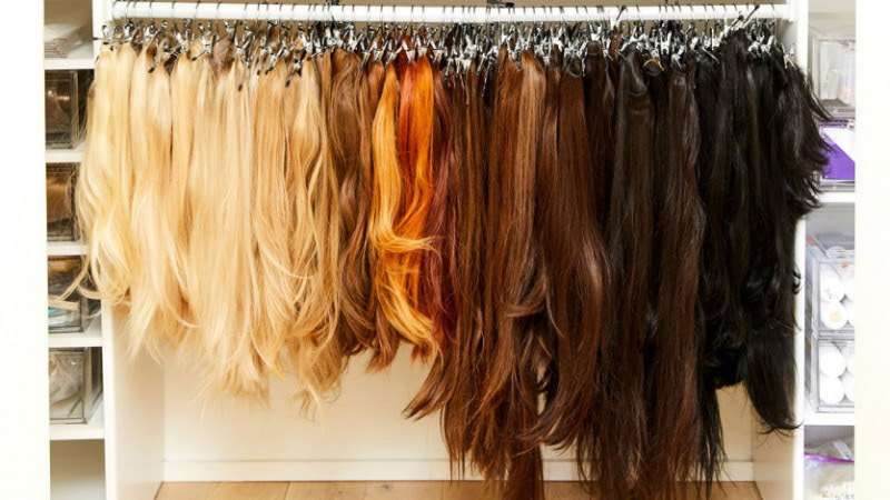 a smart Wigs storage solution - hang them up