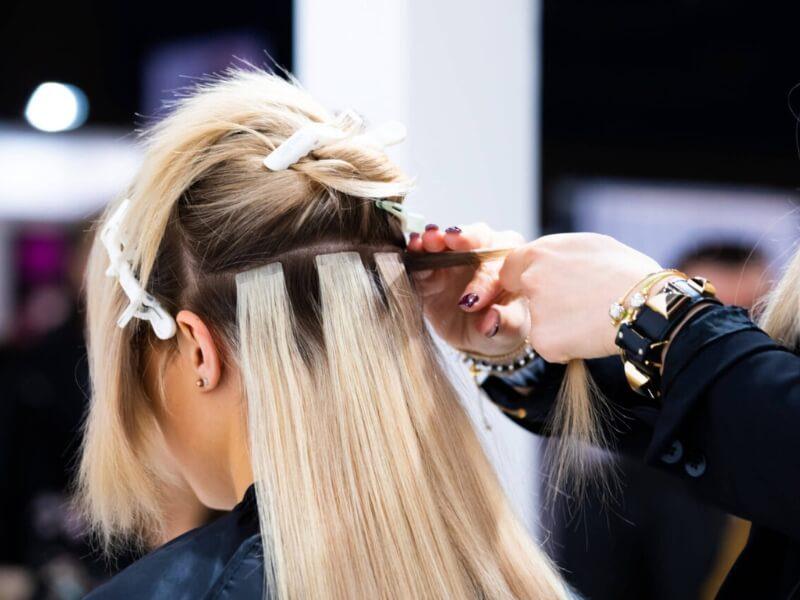 Choose an experienced stylist to apply tape-ins