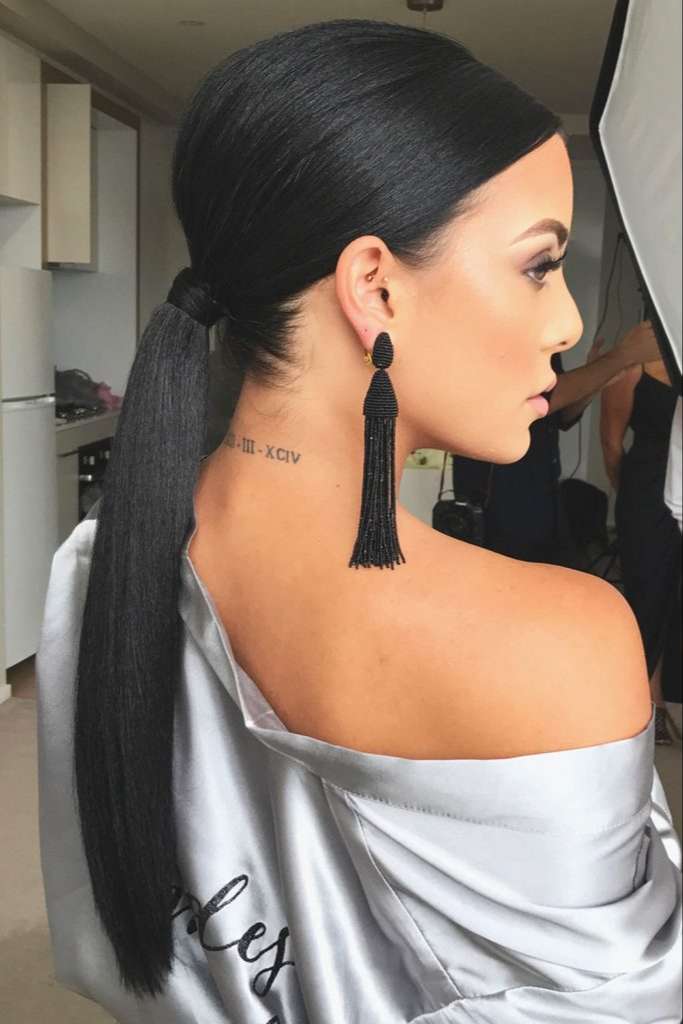 Things to know before getting ponytail hair extensions