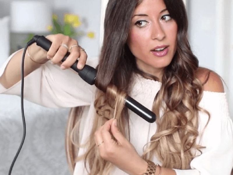 How to curl hair extensions? - Use a curling wand