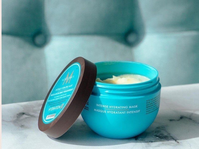 Use products like MoroccanOil Intense Hydrating Mask to deep condition your hair