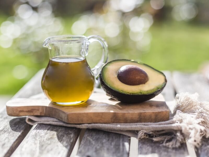 Avocado oil can hydrate your hair properly 