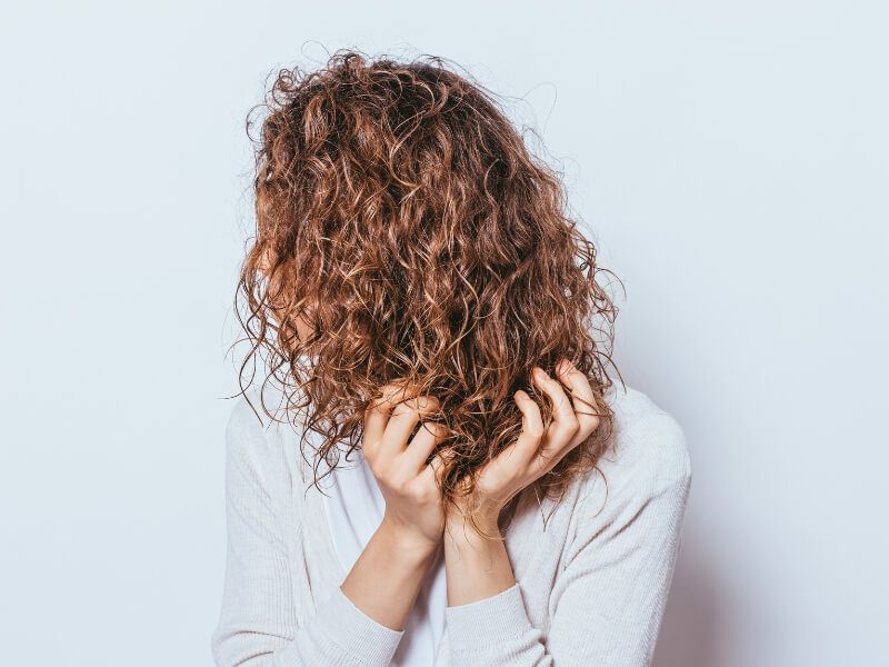 Do Vietnamese have curly hair - The answer is “Yes”