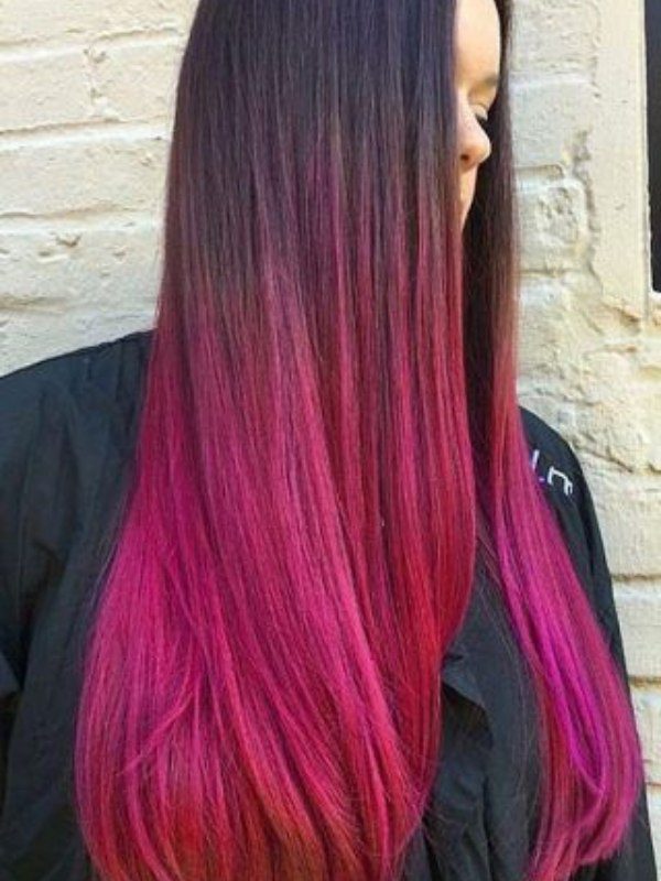 A sleek look with bold dipped pink and red tips