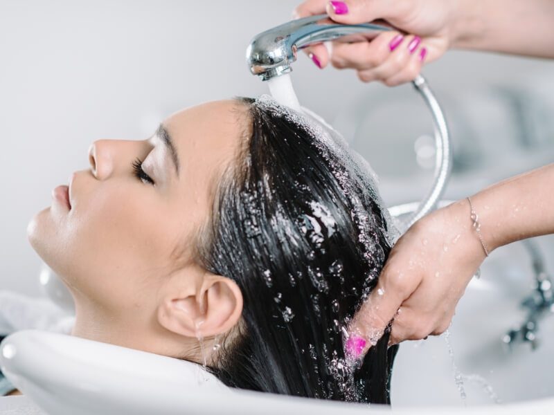 how to keep flat ironed hair straight 3 - Luxshine Hair How to keep hair straight - preparation