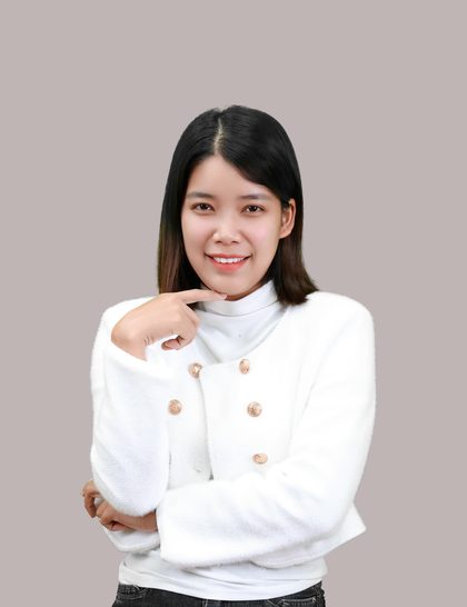 Amber, Luxshine hair consultant