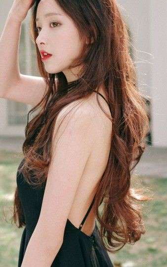 Korean long hairstyle